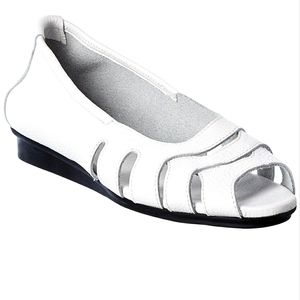 Arche Ninova Leather Flats Ballerina White